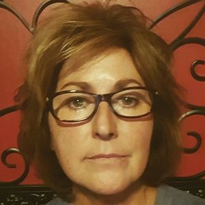 Meet your Posher, Stacey